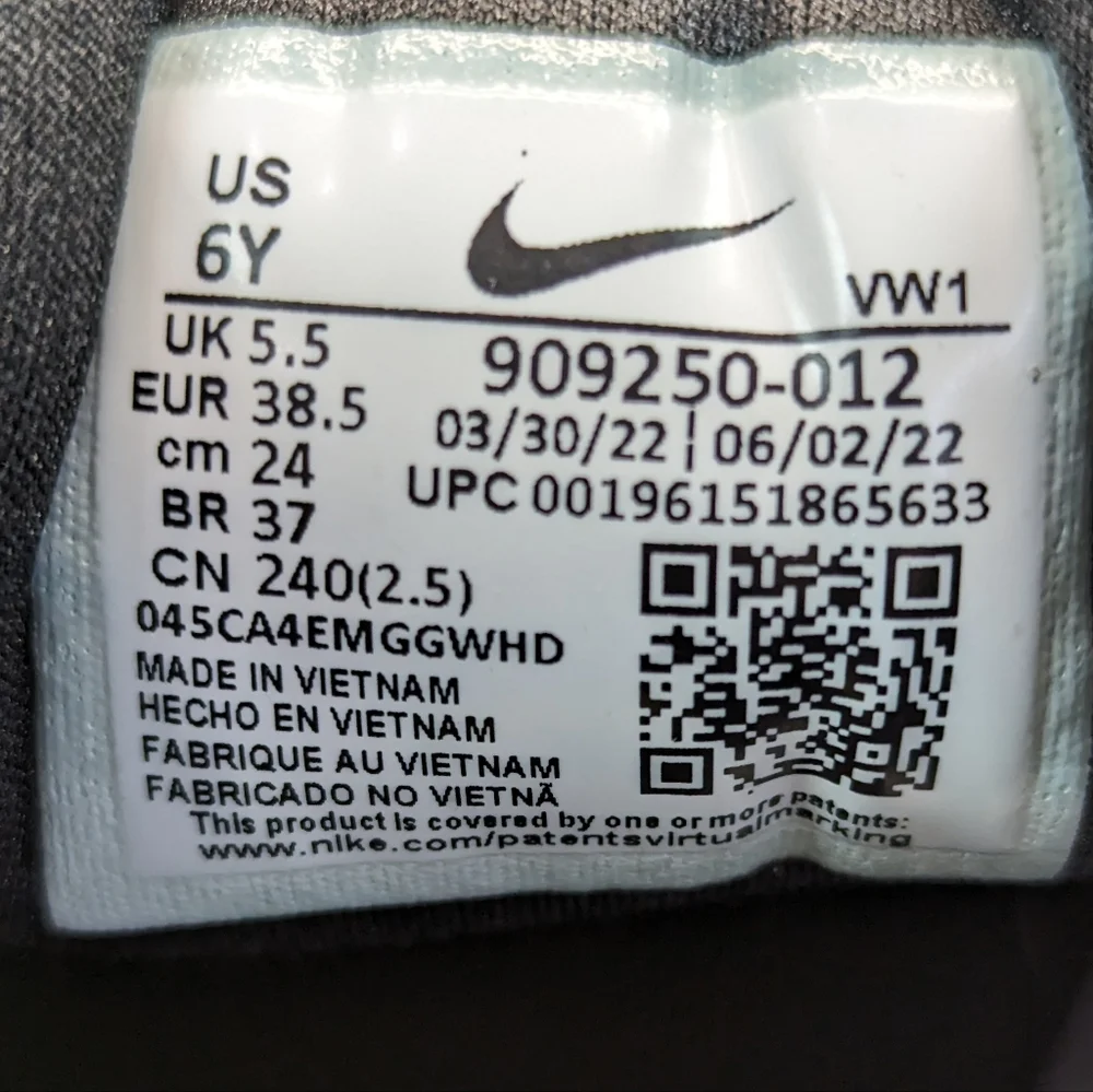 6Y Nike Roshe Golf G Junior Lace Up Grey Yellow Spikeless shoes sie Youth's 6